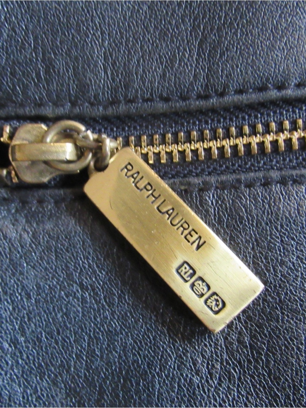 Ralph Lauren Black Leather Shoulder Bag Classic Minimalist Adjustable Strap - Picture 8 of 8